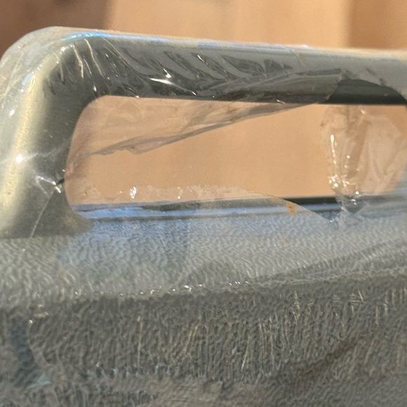 Maxam 8-piece Cutlery Set with Cutting Board & Permanent Storage Case - New - Picture 6 of 6